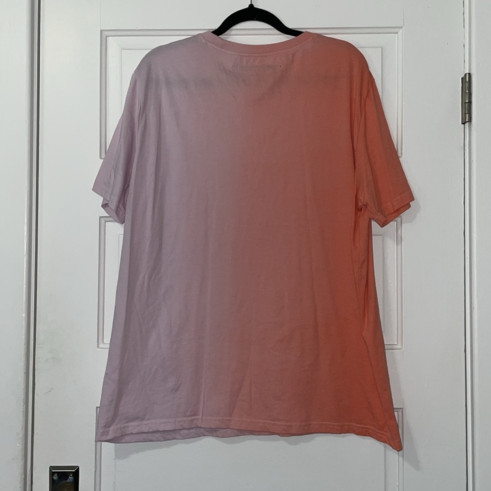 NWOT Edgar + Ash Peach Pink Ombre T-Shirt - Picture 2 of 2